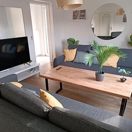 Comfortable Apartment With Balcony 보훔 외부 사진