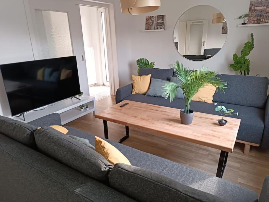 Comfortable Apartment With Balcony 보훔 외부 사진